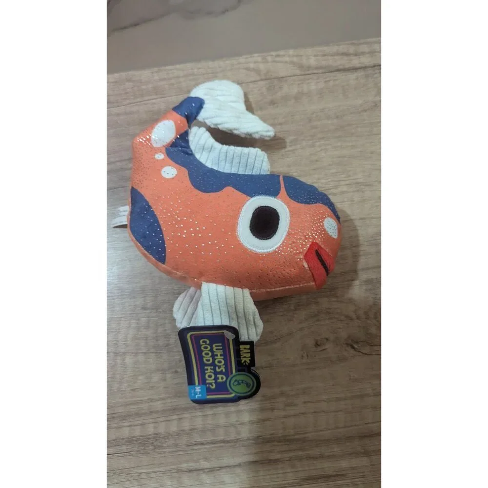 Bark Plush Dog Toy‎ Whos A Good Koi Fish Squeaker For M-L Sized Dogs NWT